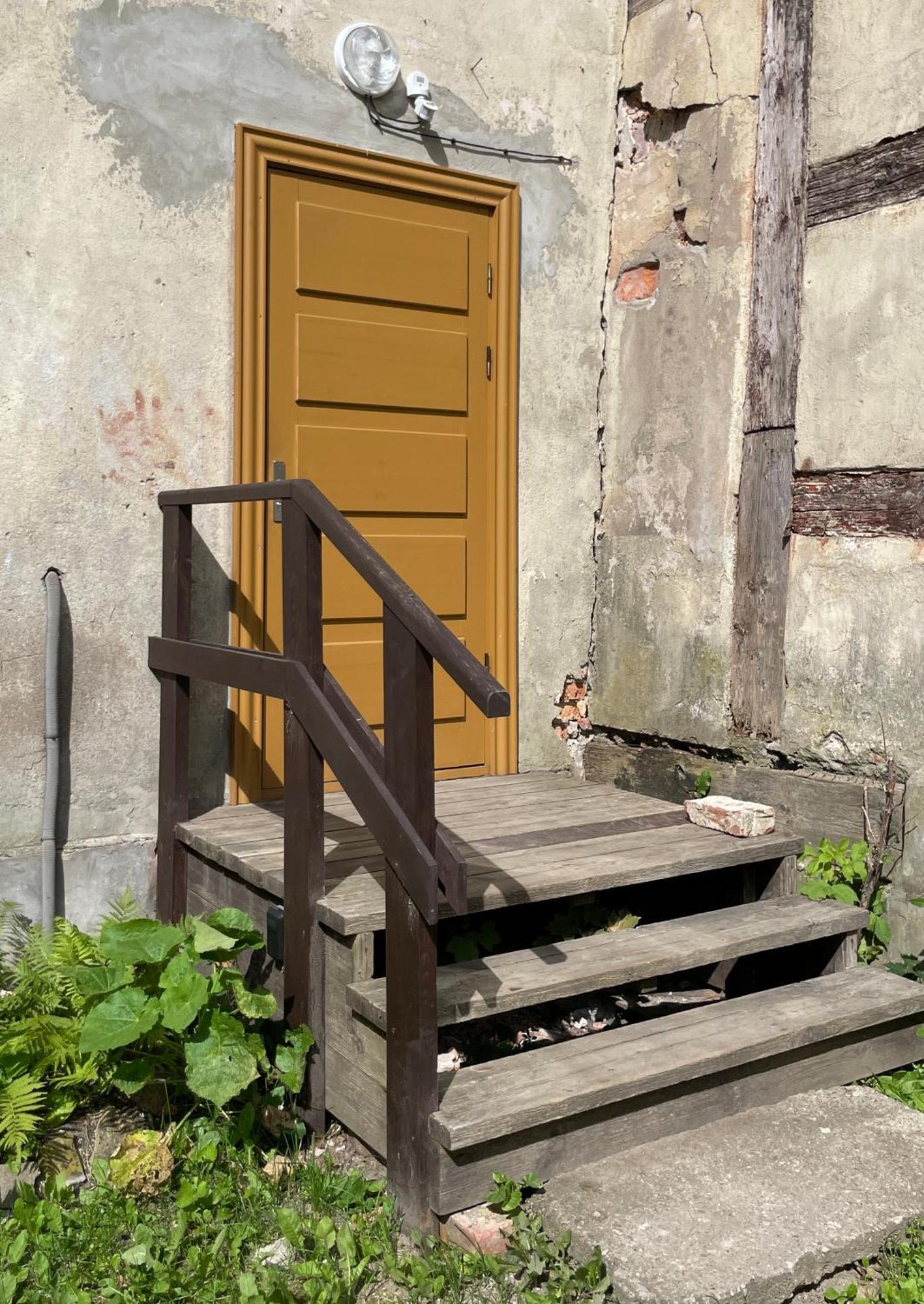 Oldest Building In Kuldiga Apartment Luaran gambar